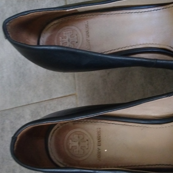 Tory Burch Shoes - Picture 5 of 12